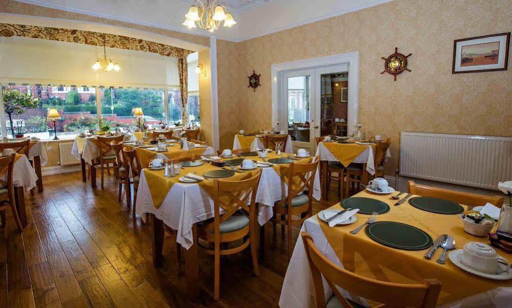 The Raincliffe Hotel Scarborough Exteriör bild